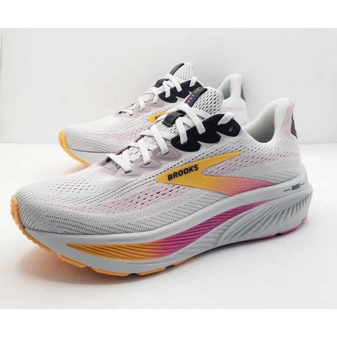 Brooks shoes - Brooks Ghost 17 - Ghost - Oyster Gray/Apricot/Pink 0