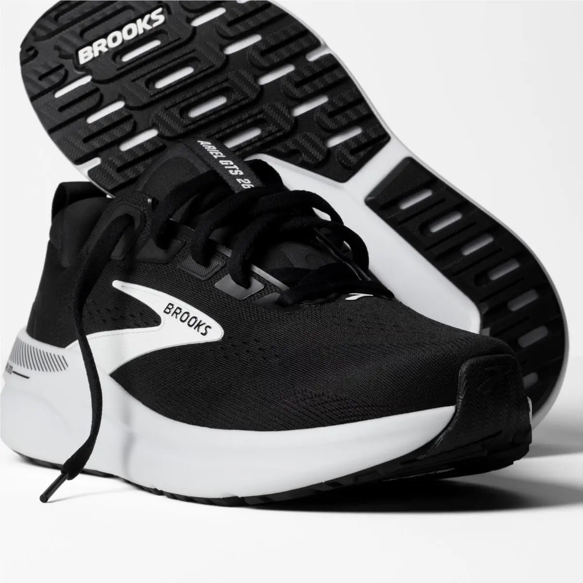 Brooks shoes - Brooks Ariel GTS 26 - Ariel GTS - Black 0