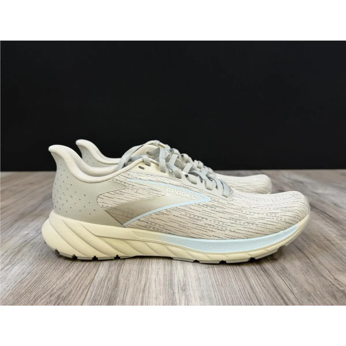 Brooks shoes - Brooks Anthem - Anthem - 120428 1B 075 - Antarctica Harbor Mist Skyway 3