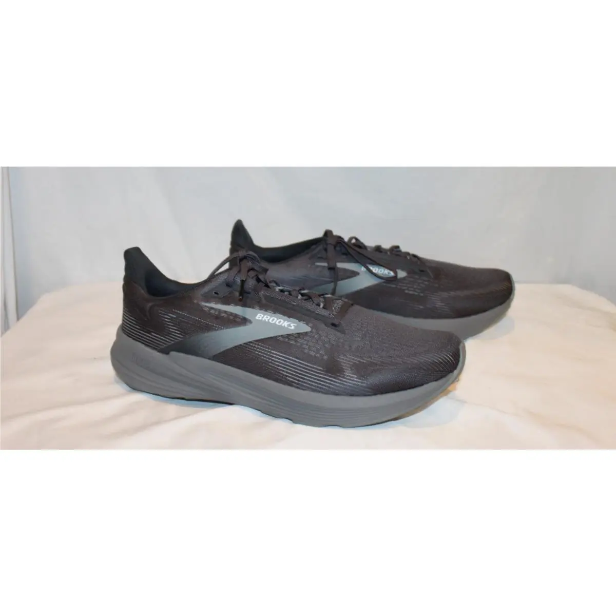 Brooks shoes - Gray 0