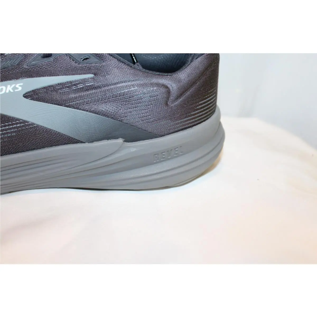 Brooks shoes - Gray 5