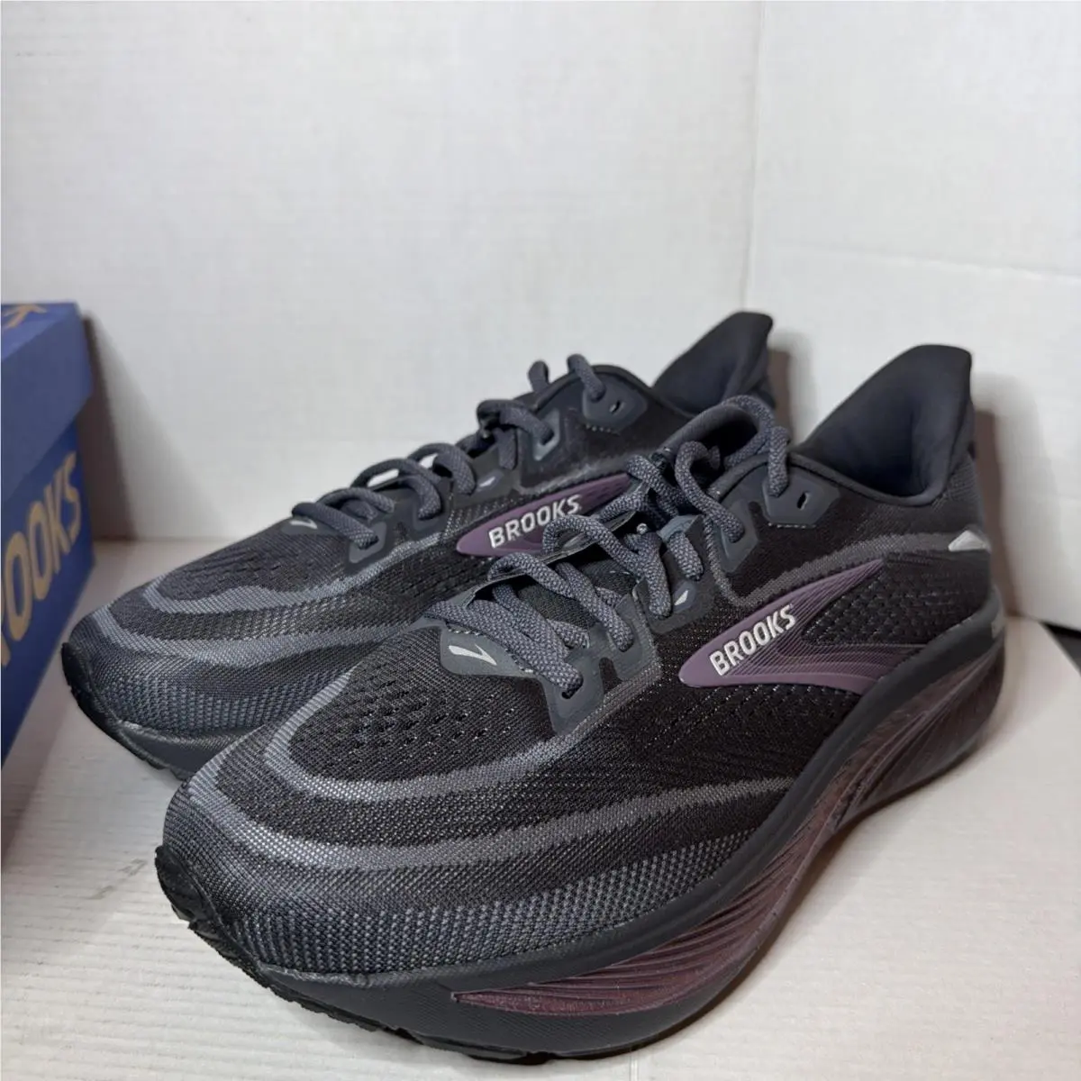 Brooks shoes - Brooks Ghost - Ghost - 120482 1D 058 - Ebony/Folkstone/Metallic 0