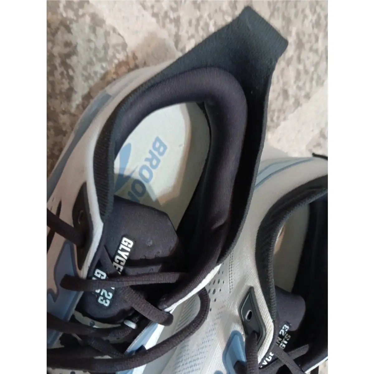Brooks shoes - Brooks Glycerin GTS 23 - Glycerin GTS - 110503 1D 163 - White, Rain, Baltic Sea 9