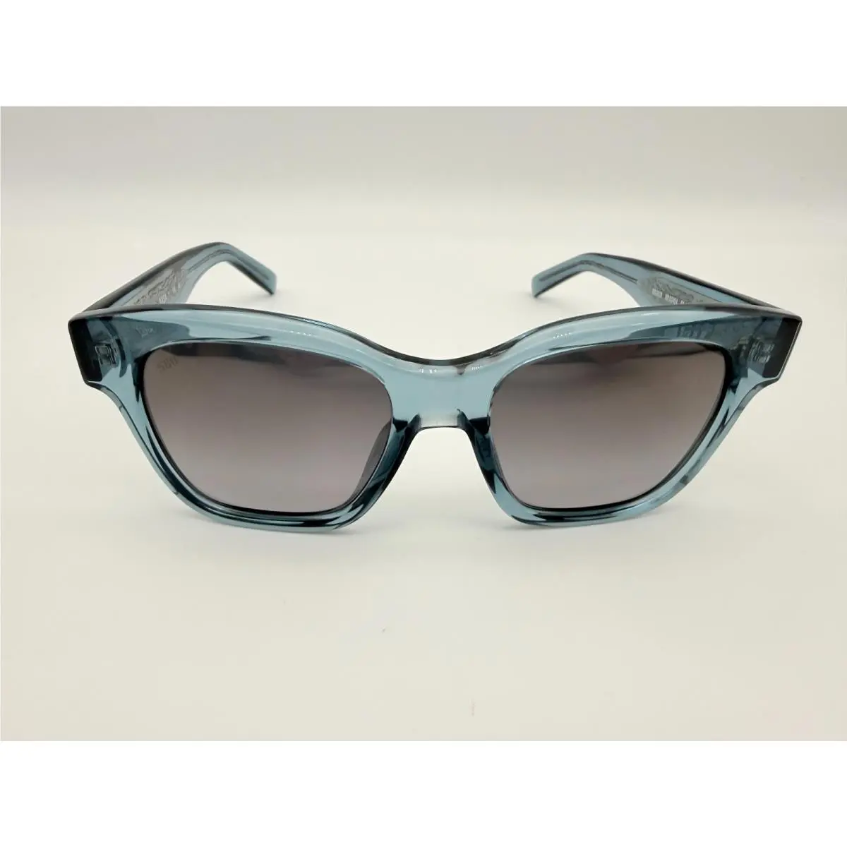 Nusa Polarized Sunglasses Aquamarine/gray Gradient Glass 580G by Costa Del Mar