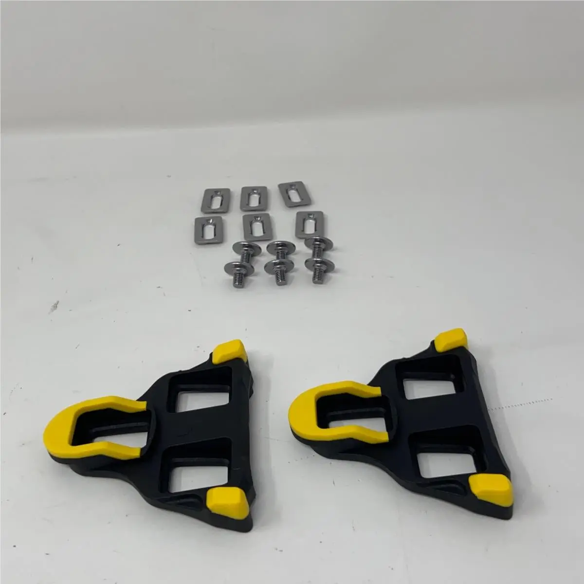 Shimano  - Black, Yellow (UPC: 192790646879) 2