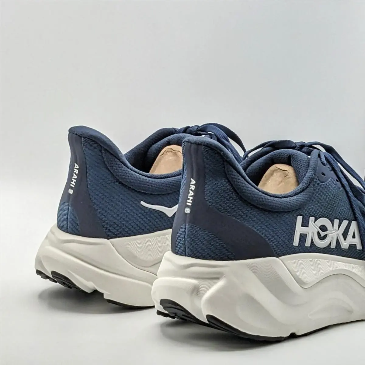 Hoka shoes - HOKA One One Arahi 8 - 1168690/ VYN - Blue 12