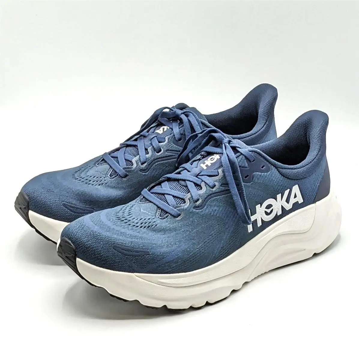 Hoka shoes - HOKA One One Arahi 8 - 1168690/ VYN - Blue 1