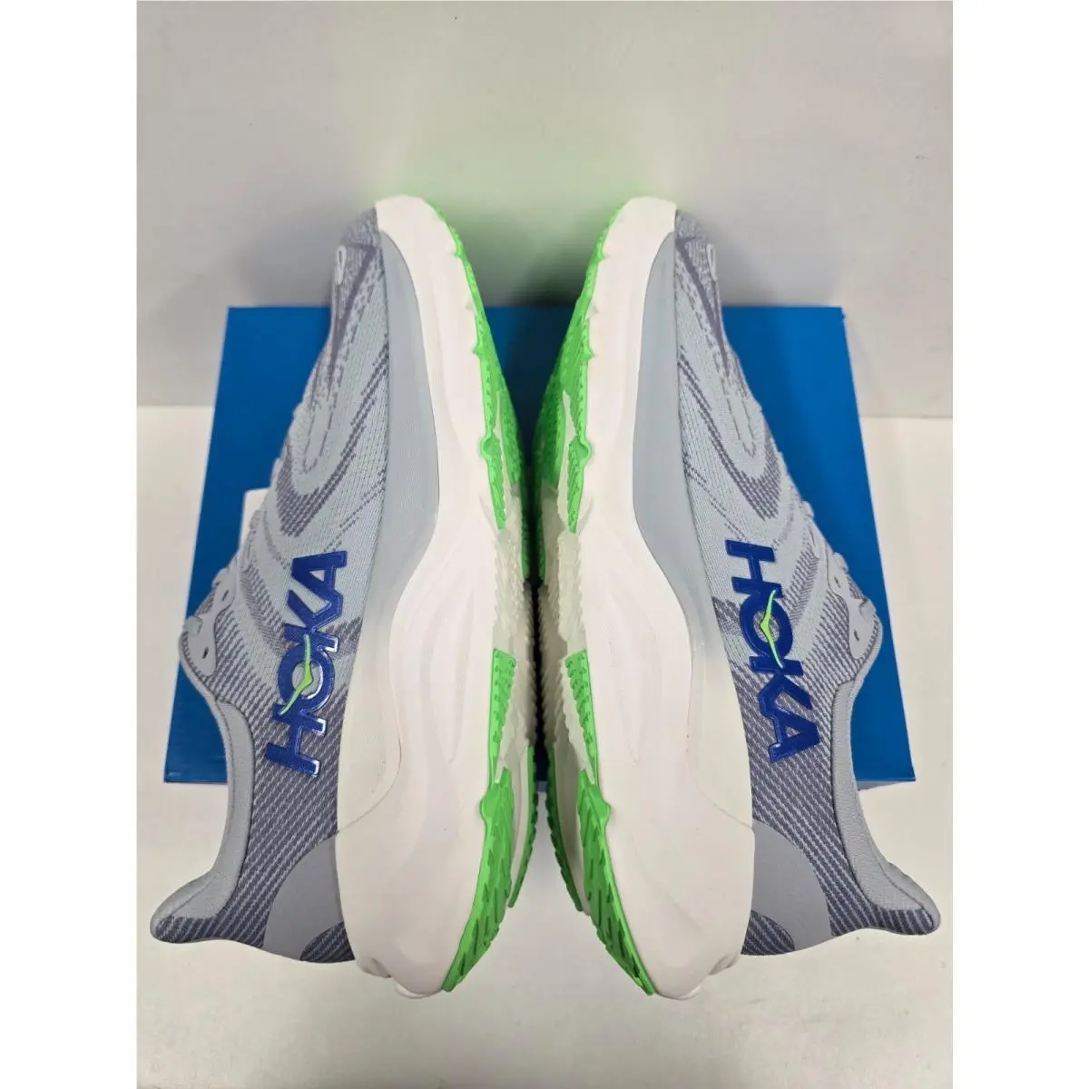 Hoka shoes - Arahi 8 - Arahi - Stardust / Cosmic Grey (SSTC) 24