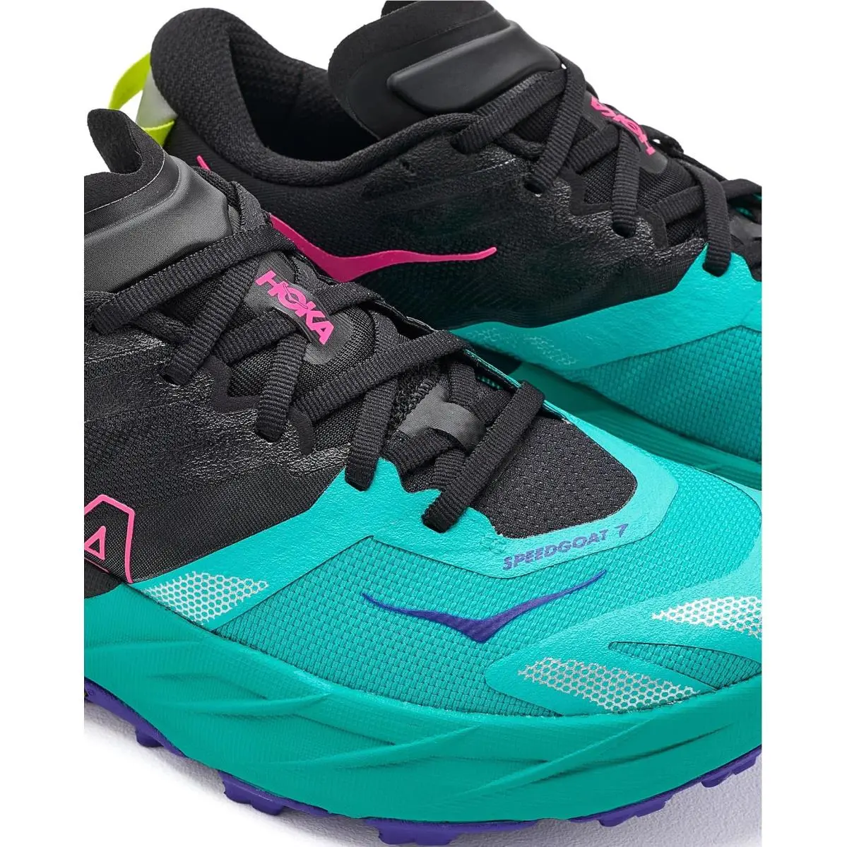 Hoka shoes - Alabaster/Morning Dew 32