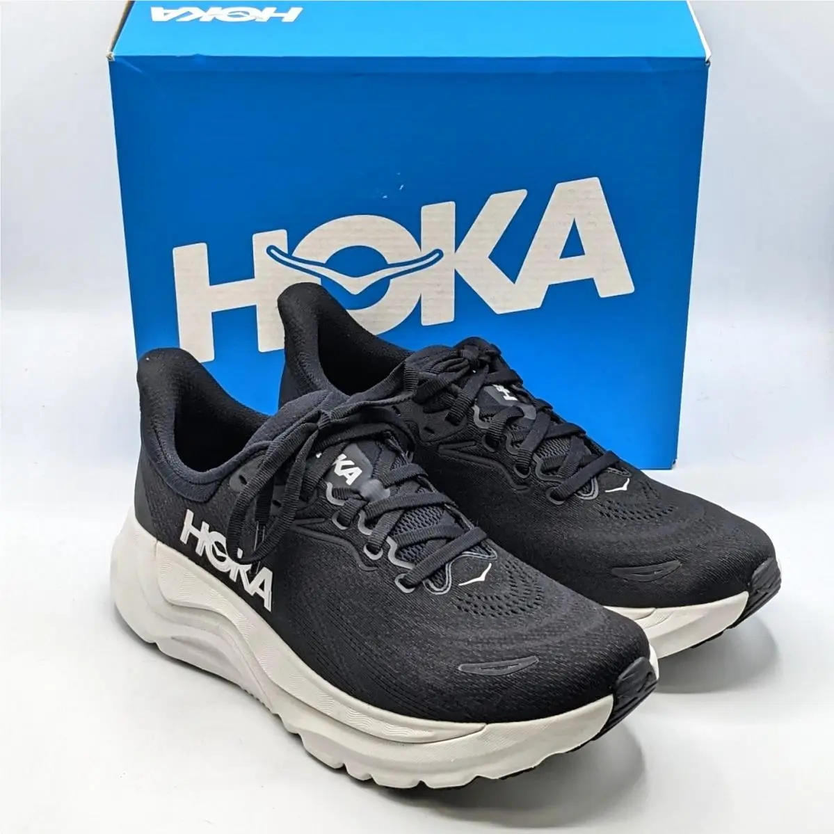 Hoka shoes - HOKA One One Arahi 8 - 1168691/ BWHT - Black 3