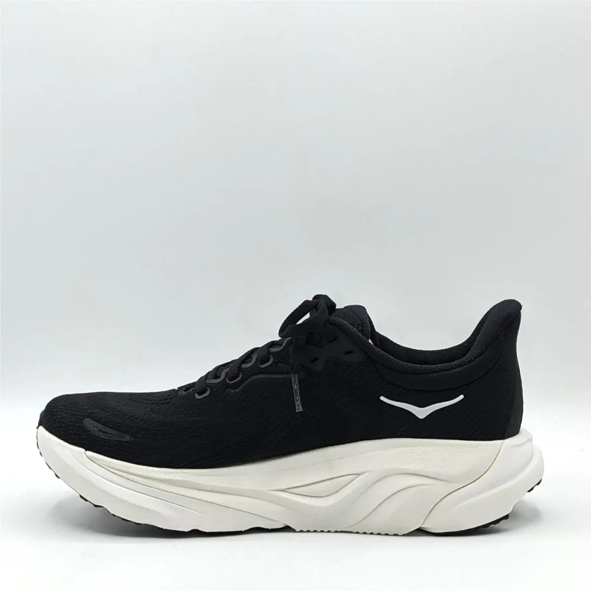 Hoka shoes - HOKA One One Arahi 8 - 1168691/ BWHT - Black 7