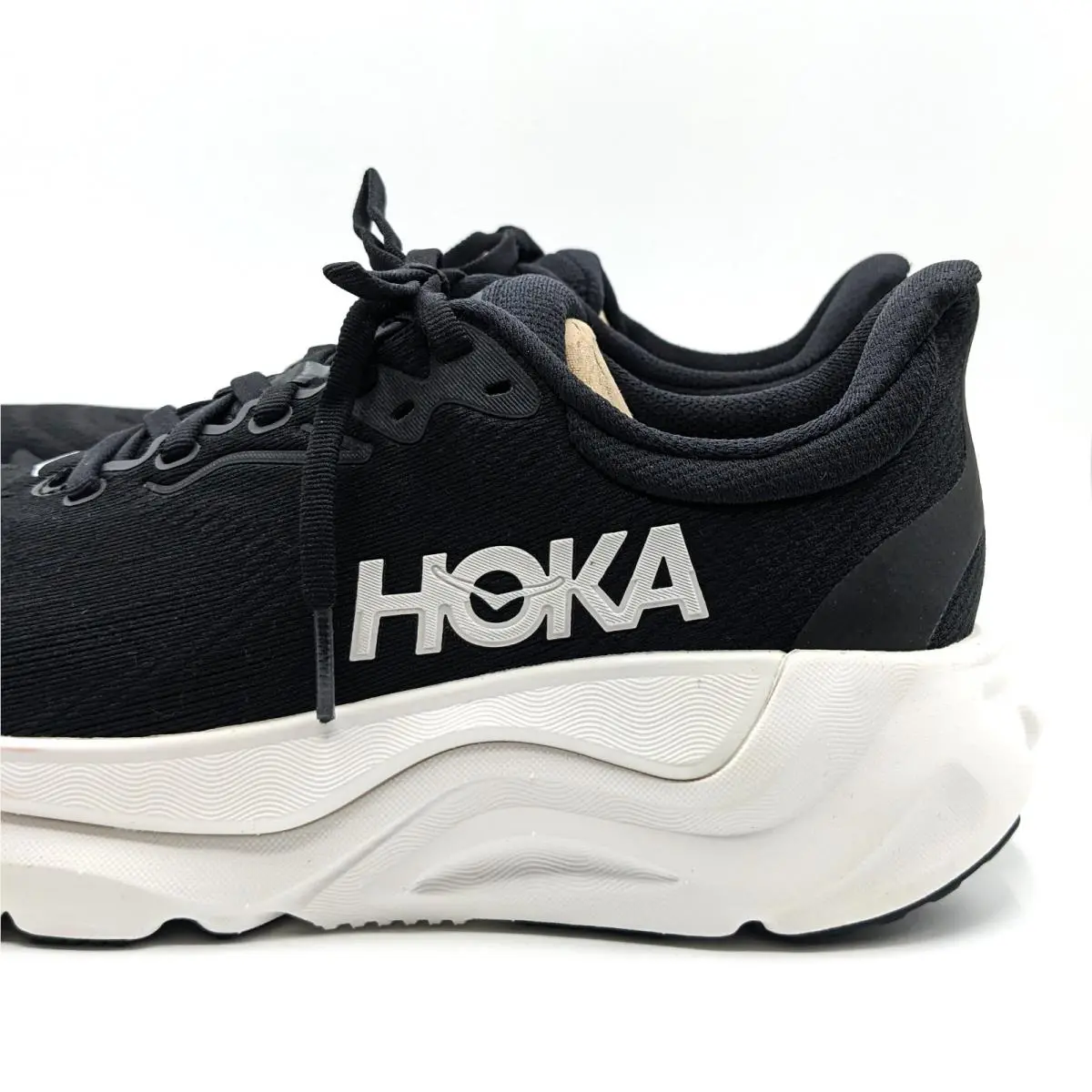 Hoka shoes - HOKA One One Arahi 8 - 1168691/ BWHT - Black 5