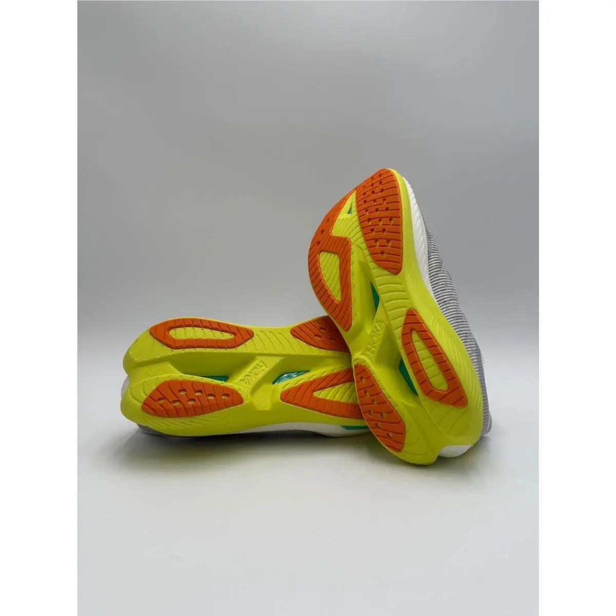 Hoka shoes - Hoka One One Mach X - 1155119 - White 17