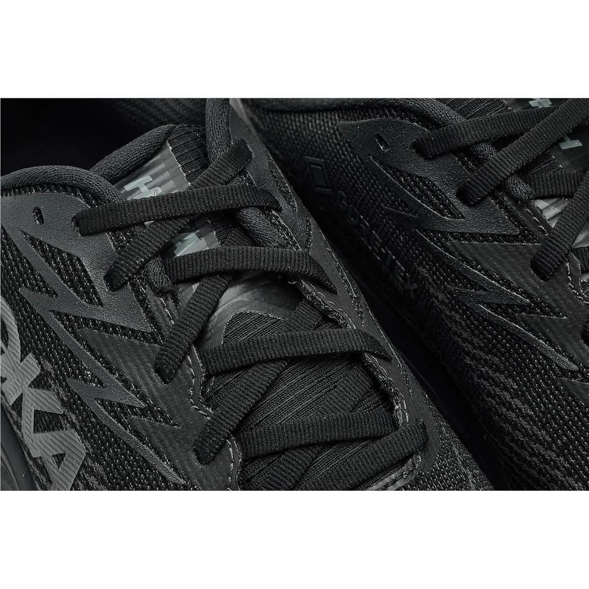Hoka shoes - Black/Carbon Black 11