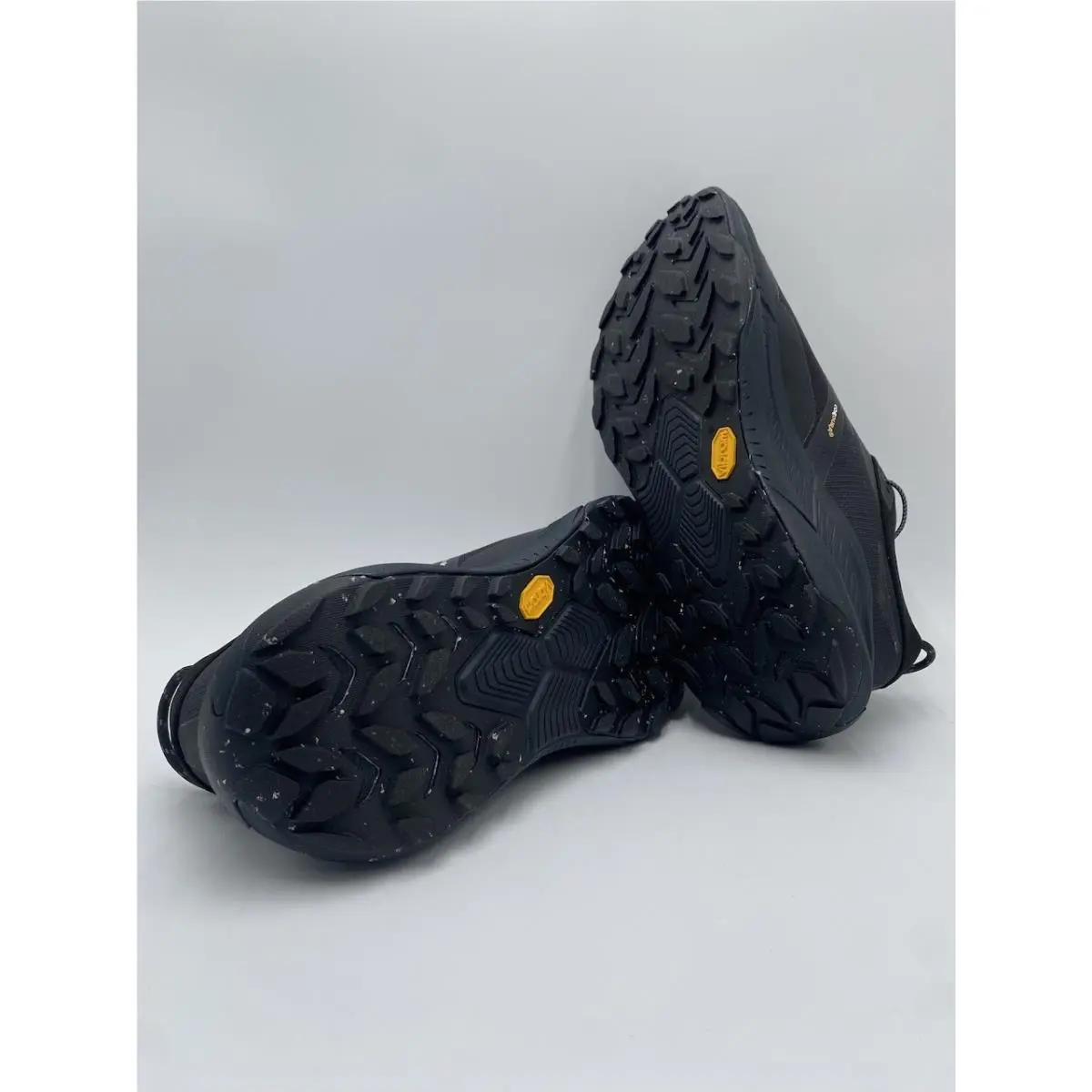 Hoka shoes - Hoka One One Transport - One One Transport - Black 17