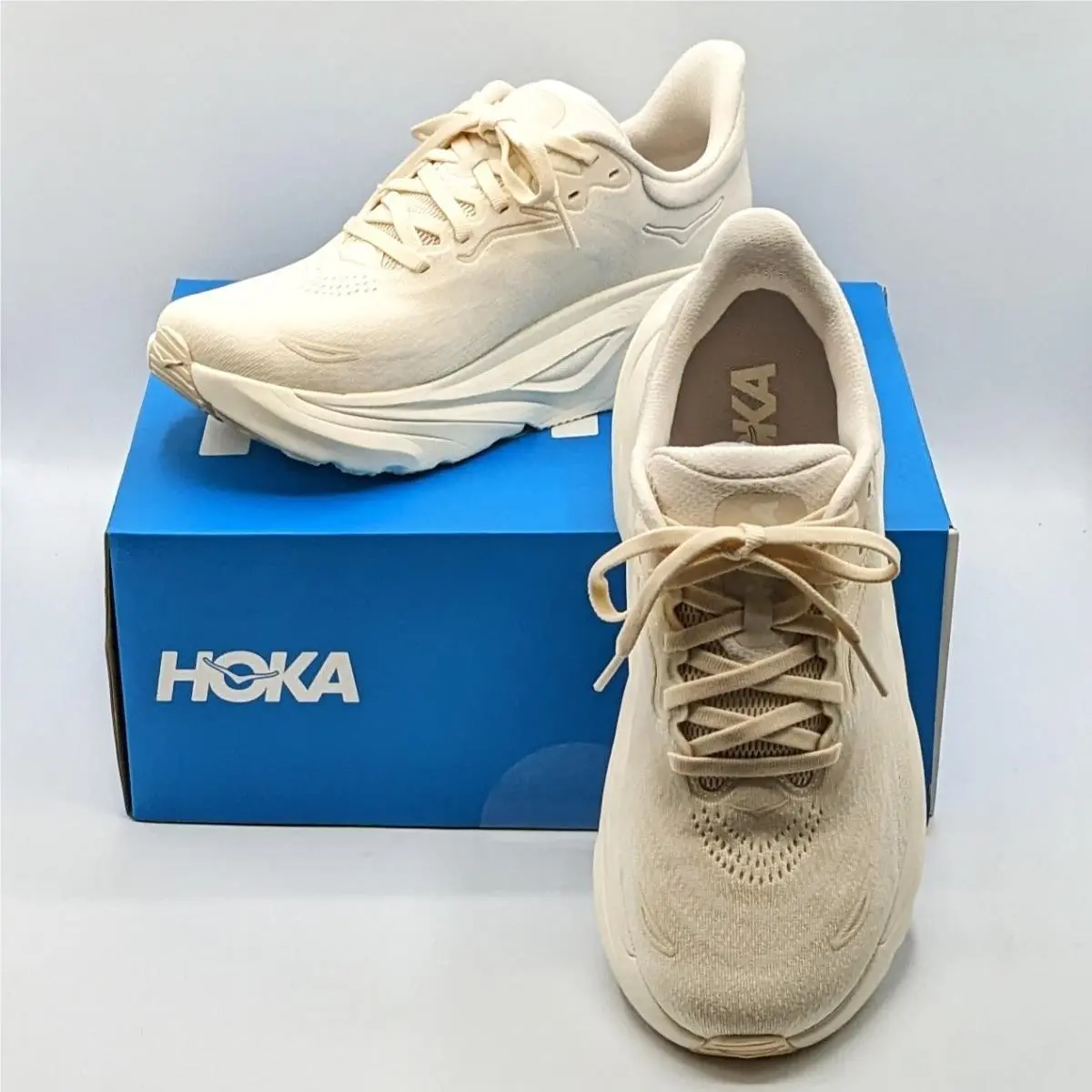Hoka shoes - HOKA One One Arahi 8 - 1168691/ BHLB - Beige 22