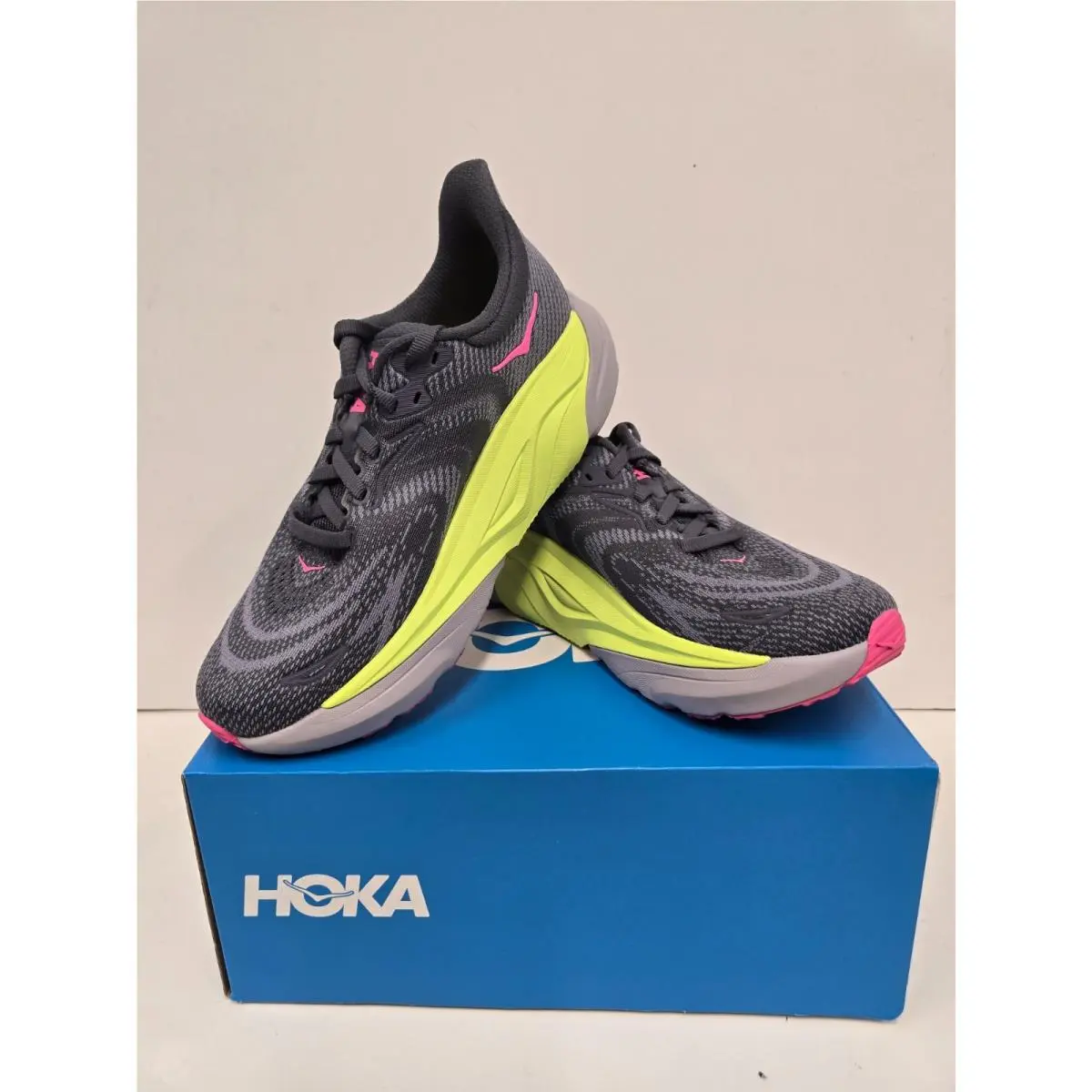 Hoka shoes - Arahi 8 - Arahi - Black/White BWHT 28
