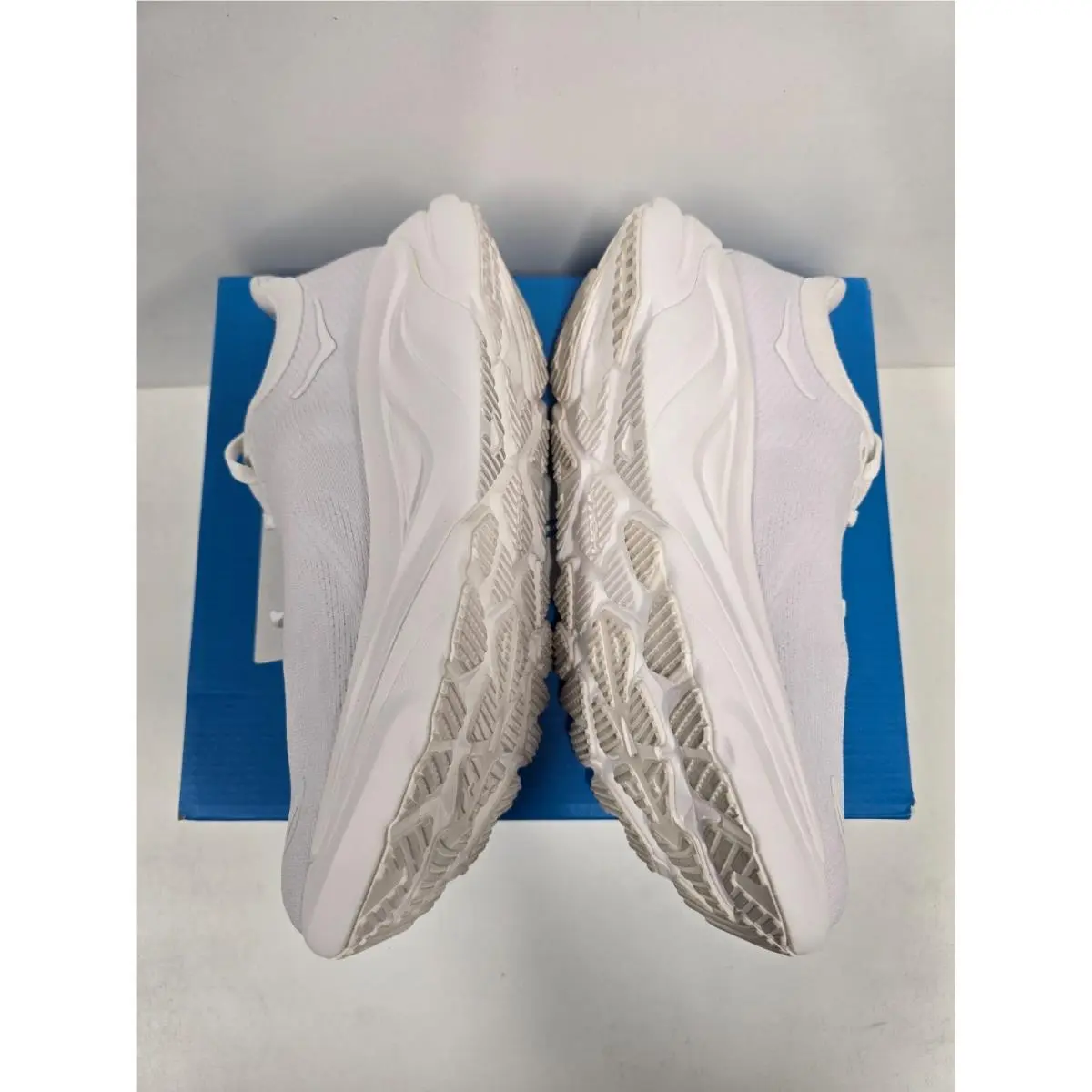 Hoka shoes - Arahi 8 - Arahi - Black/White BWHT 44