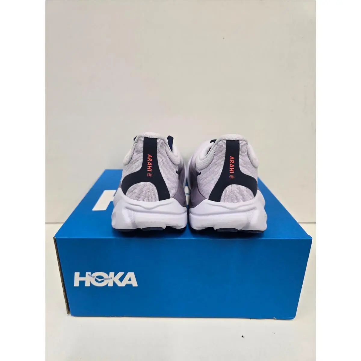 Hoka shoes - Arahi 8 - Arahi - Black/White BWHT 19