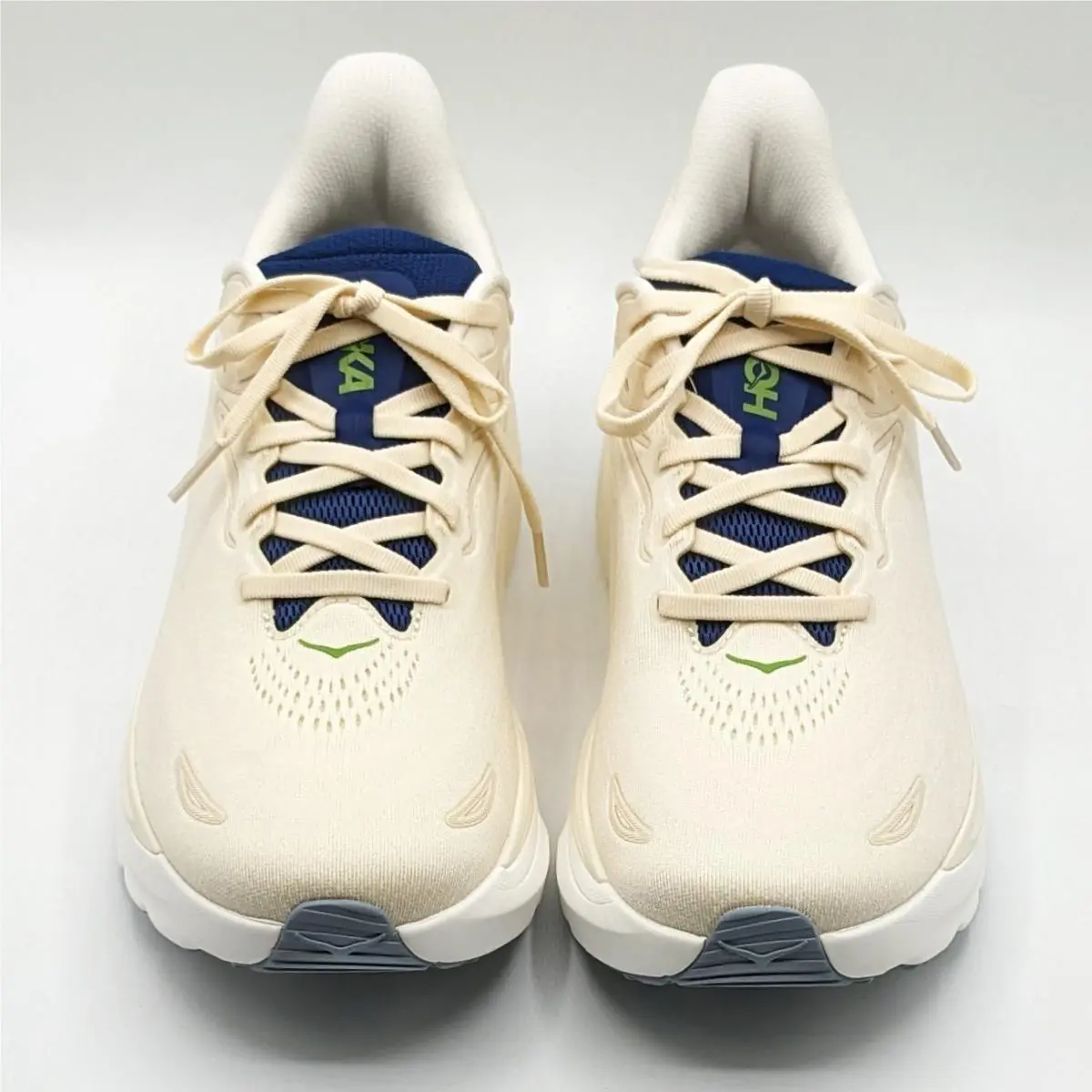 Hoka shoes - HOKA One One Arahi 8 - 1168690/ ALBST - Beige 9