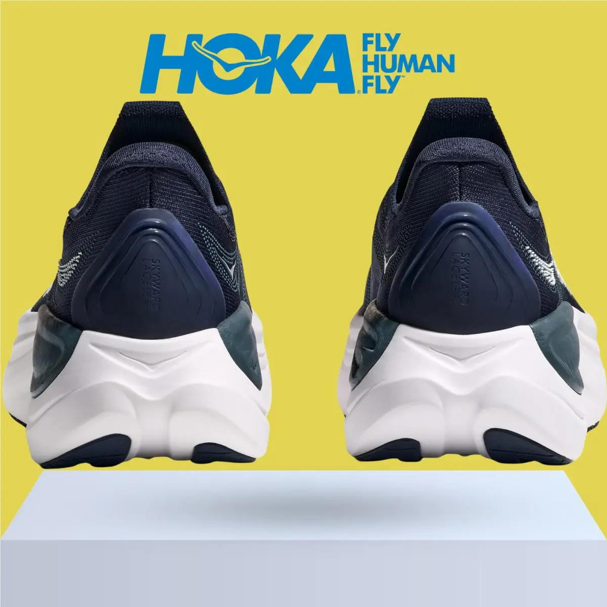 Hoka shoes - Hoka One One Skyward Laceless - Black/Black 21