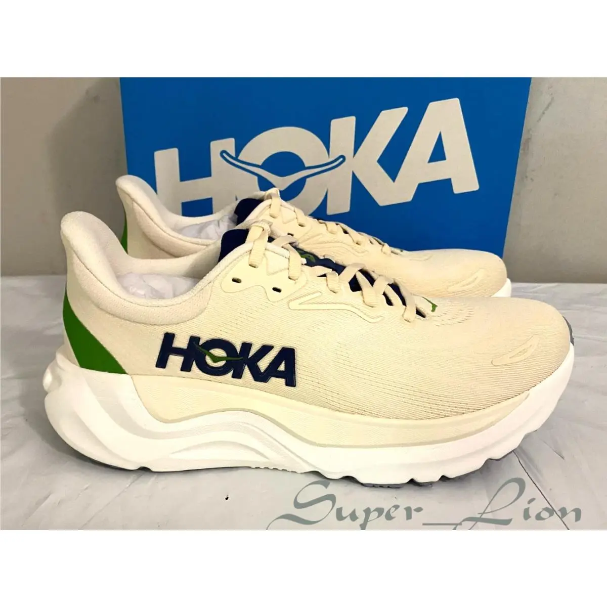 Hoka shoes - Hoka One One Arahi - One One Arahi - Alabaster/Birch 8