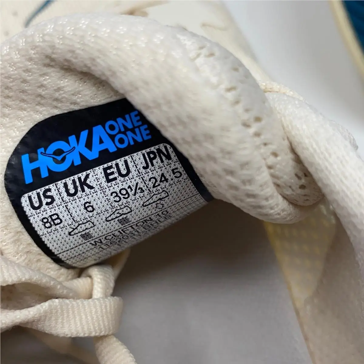 Hoka shoes - Hoka One One HOKA Clifton 10 - 1162031-ARRS - Ivory (UPC: 198605493690) 4