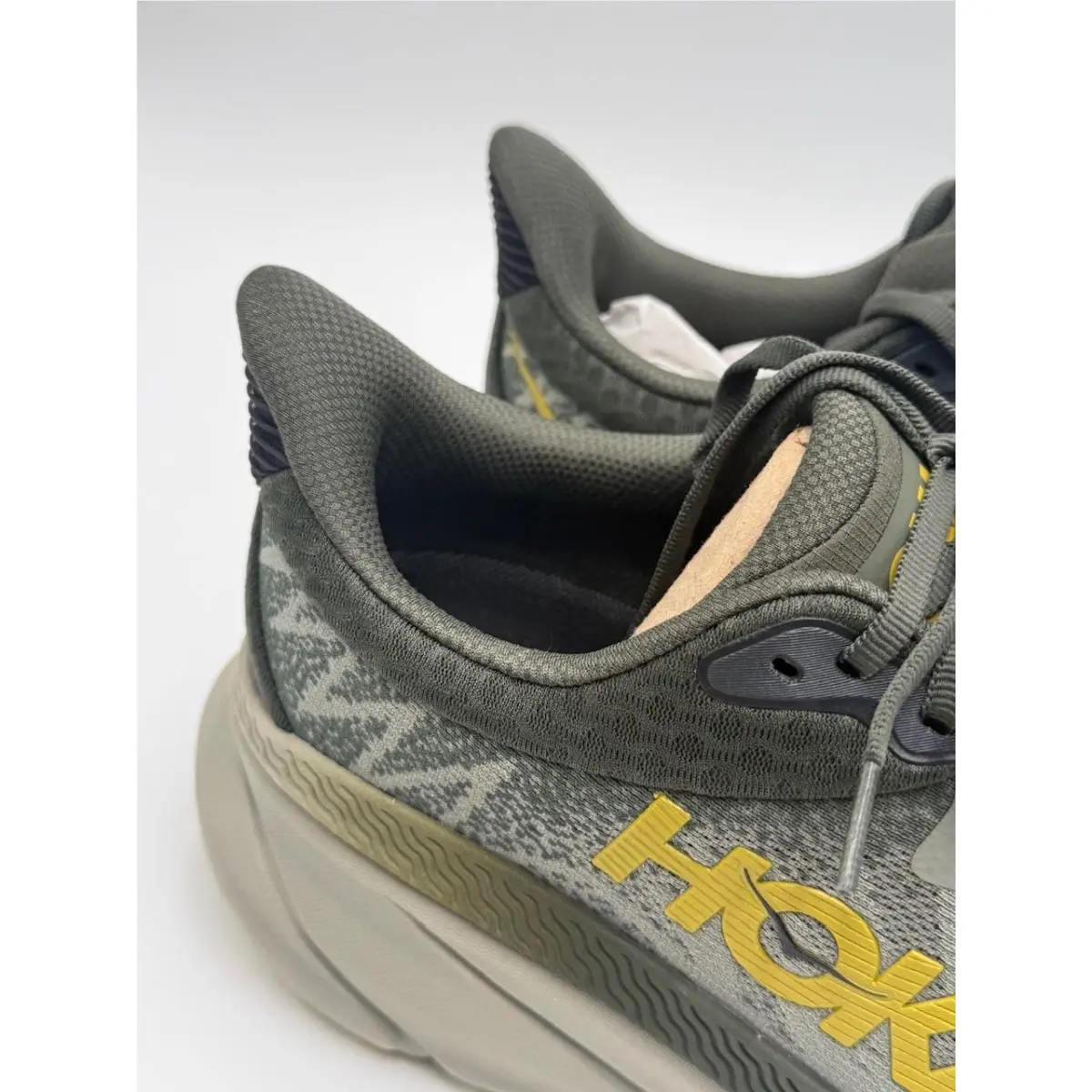 Hoka shoes - Hoka One One Challenger ATR 7 - 1134499 - Green 1