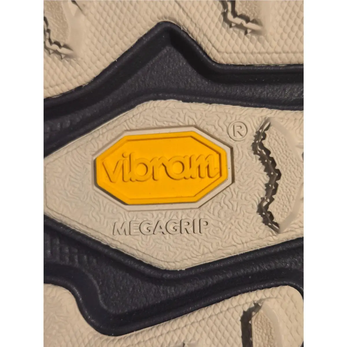 Hoka shoes - Speedgoat 6 GTX - Speedgoat GTX - 1155150-FYNG-11 - Foggy Night/Charcoal Grey (UPC: 198605153822) 7