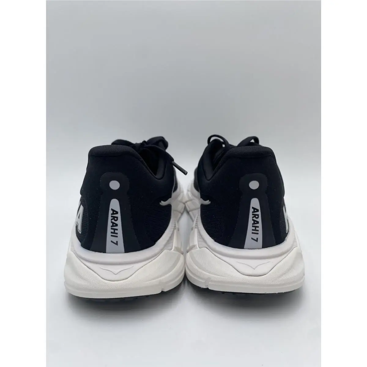 Hoka shoes - Hoka One One Arahi 7 - Black 5