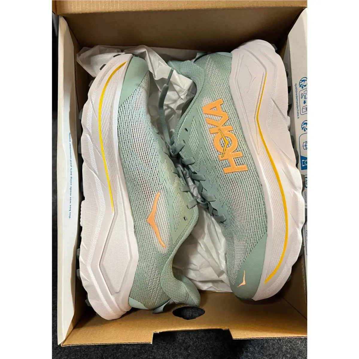 Hoka shoes - JADE 7