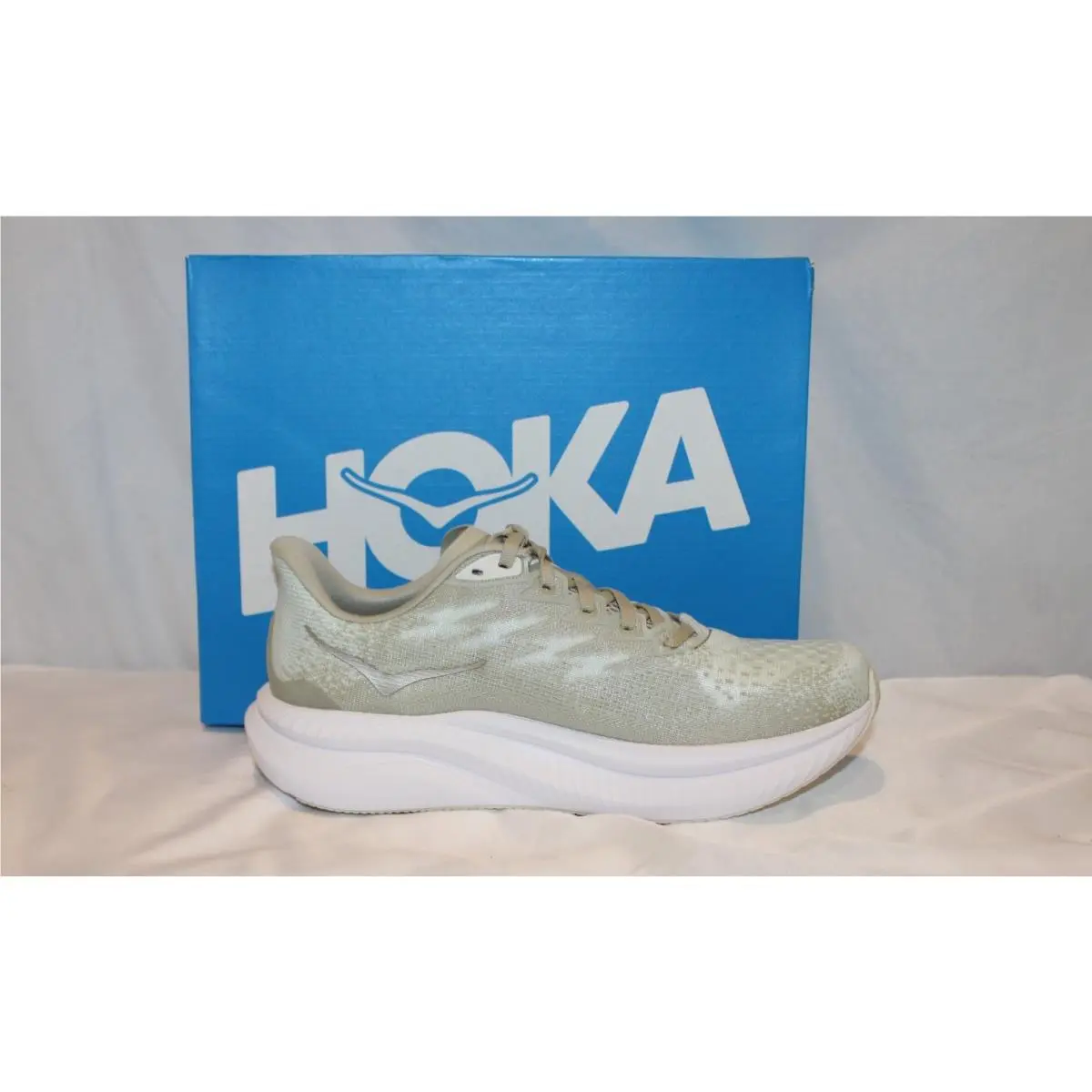 Hoka shoes - Green 1