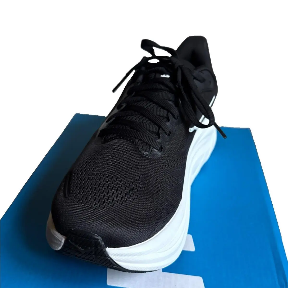Hoka shoes - HOKA Clifton 11 - Clifton - 1176573 - Black 3