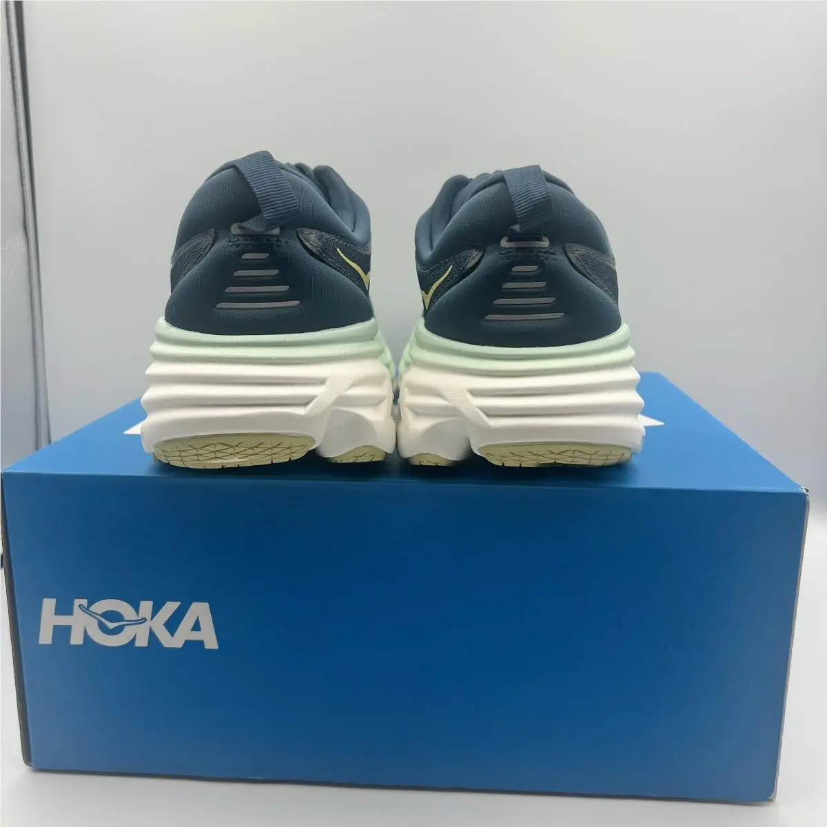Hoka shoes - Hoka One One Bondi 8 - 1123202-mobs - Blue 2