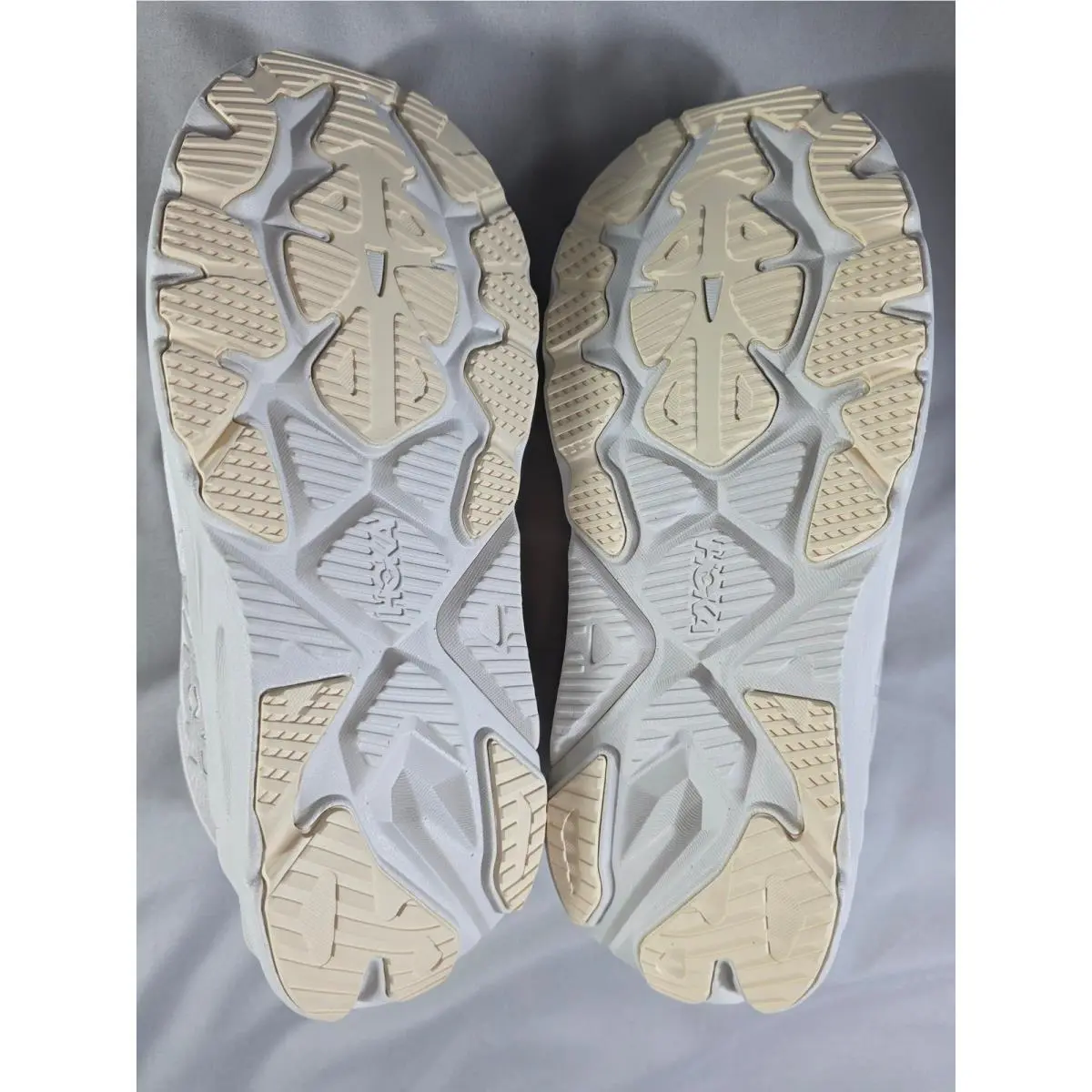 Hoka shoes - Arahi 8 - Arahi - Cream 6