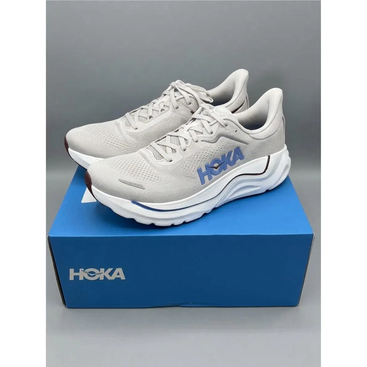 Hoka shoes - Hoka Arahi 9 - Arahi - Stucco / Grout 1