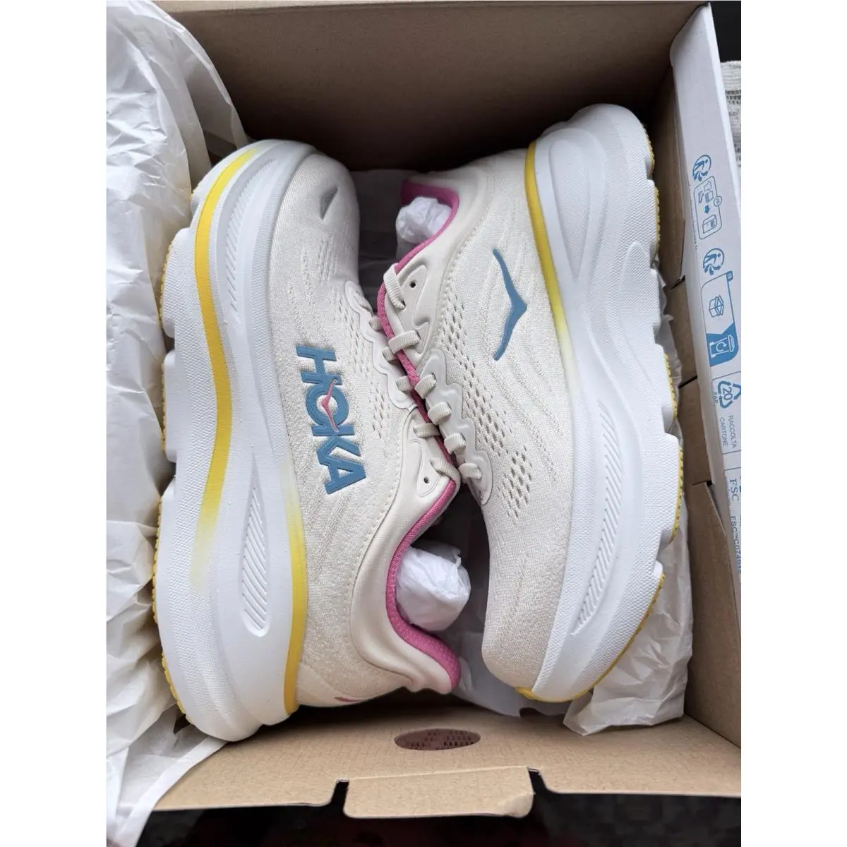 Hoka Bondi 9 Wide Women’s 8 D Alabaster Birch Running Shoes Comfort Sneakers