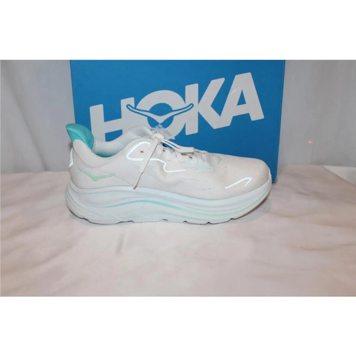 Hoka shoes - CLIFTON 10 - CLIFTON - White 3