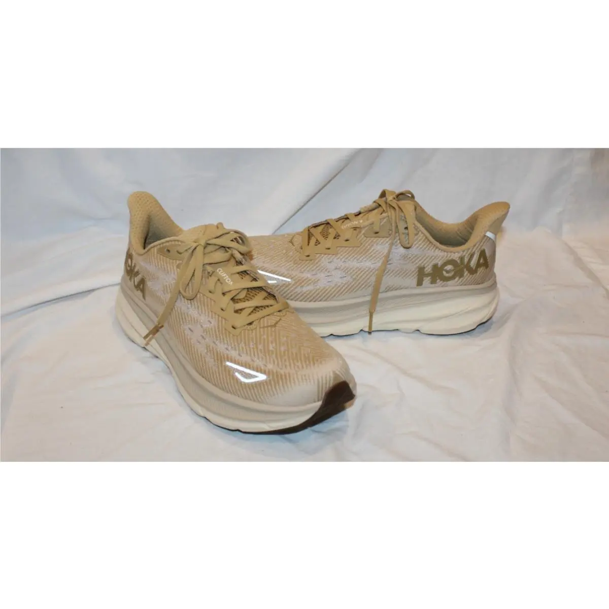 Hoka shoes - Beige 2
