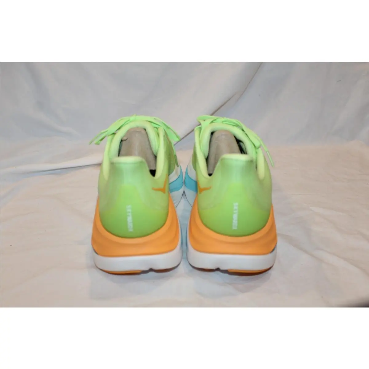 Hoka shoes - Hoka One One Skyward X - Yellow 5