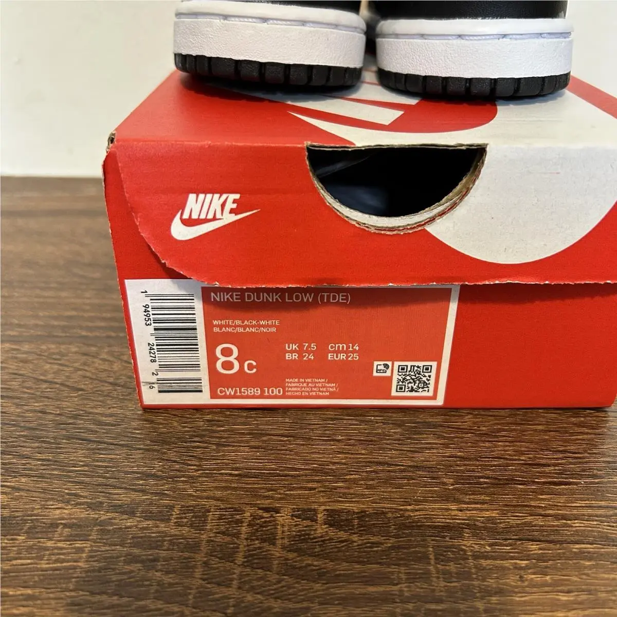 Nike shoes - Black 6