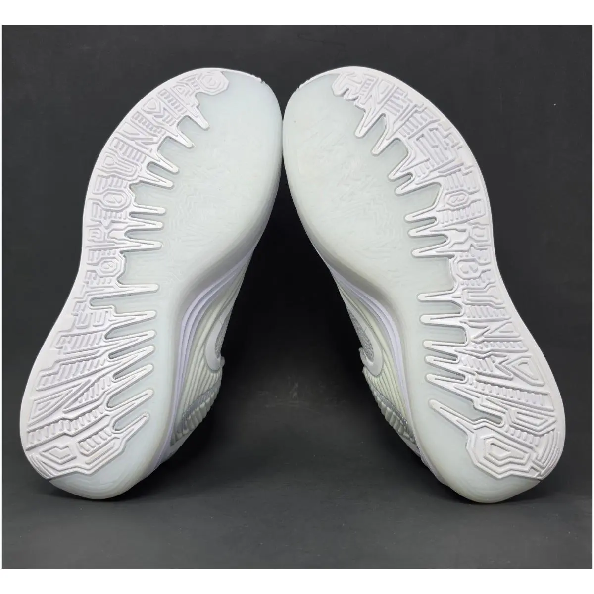 Nike shoes - Giannis Freak 7 - Giannis Freak - White 3