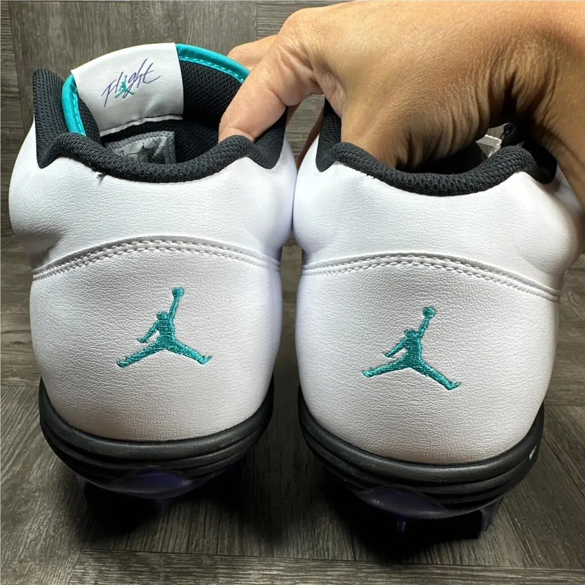 Nike shoes - White 4