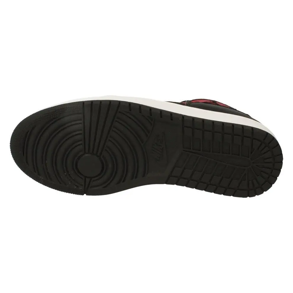 Nike shoes - Black 1