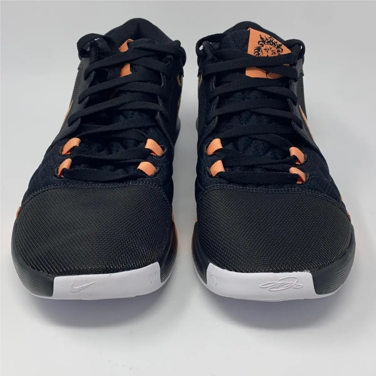 Nike shoes - Black/Apricot (UPC: 197862346923) 2