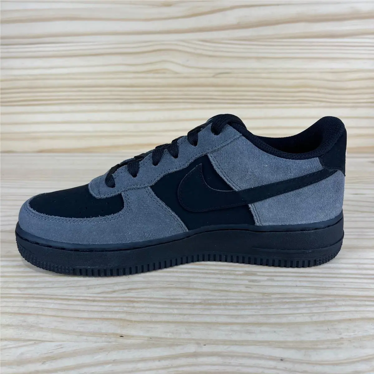 Nike shoes - Nike Air Force 1 Low - Black 6