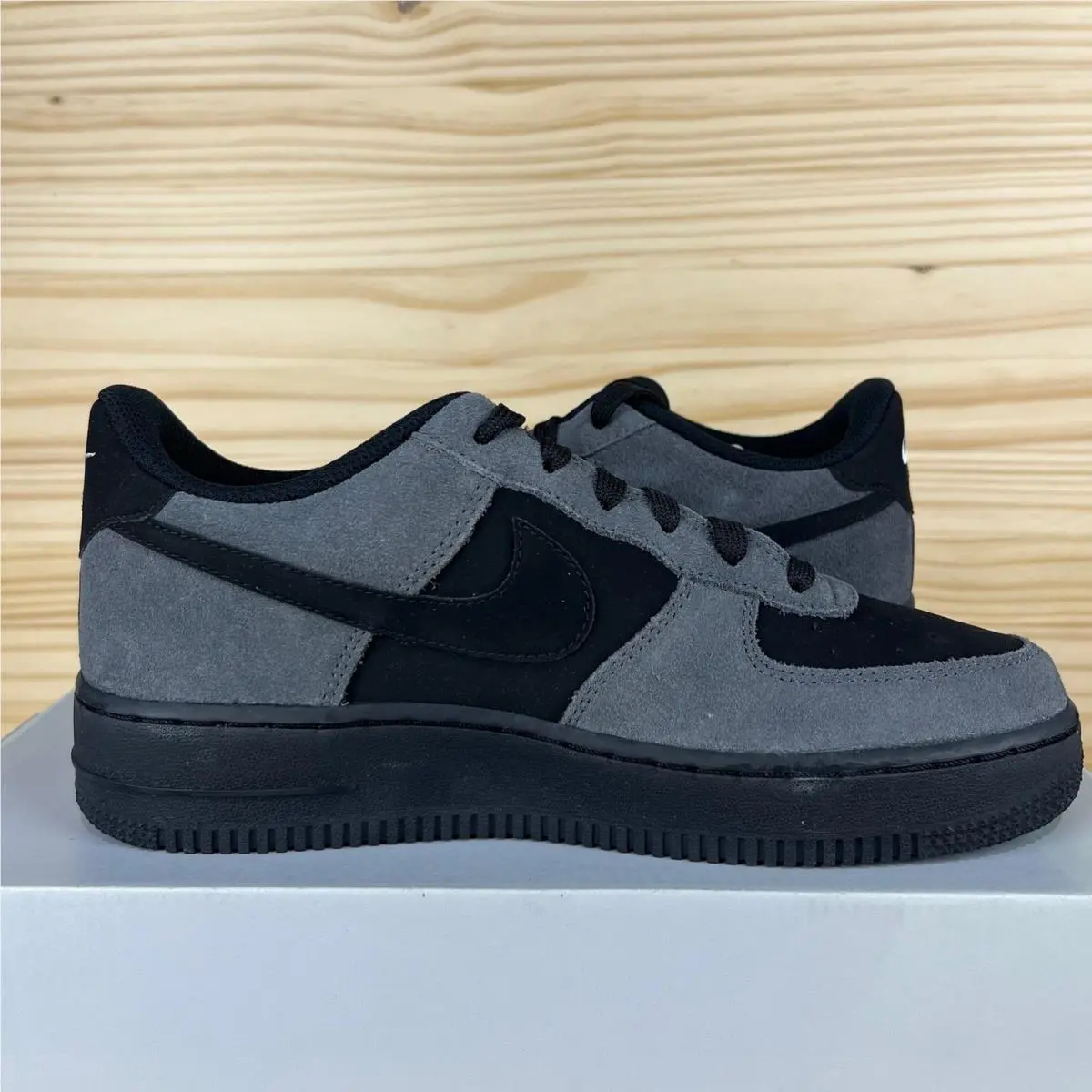 Nike shoes - Nike Air Force 1 Low - Black 5