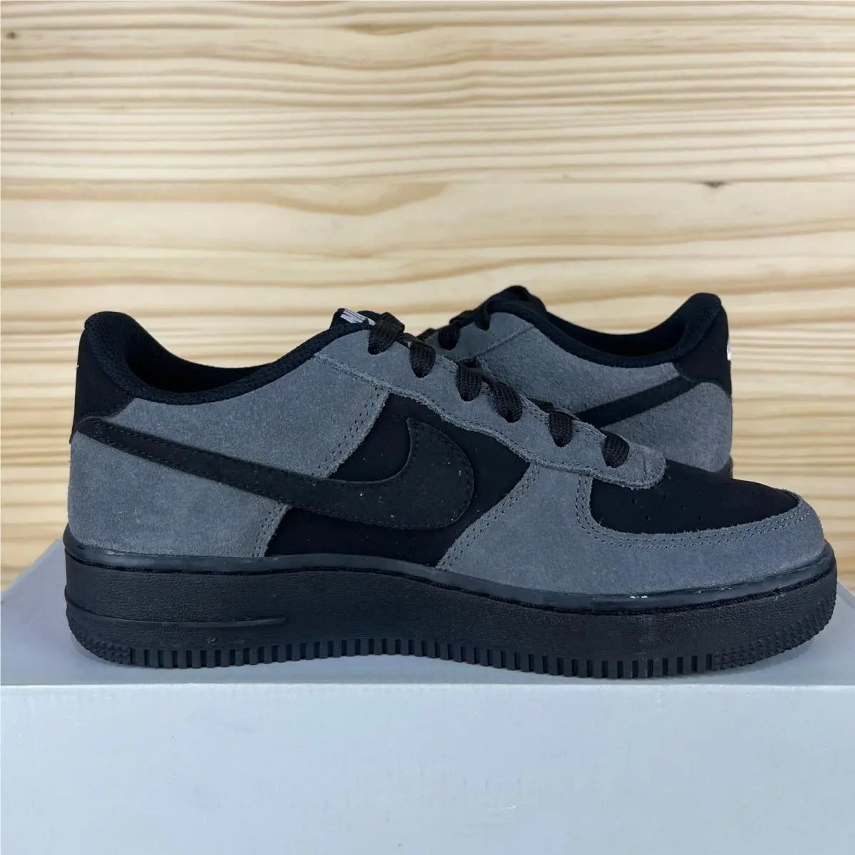 Nike shoes - Nike Air Force 1 Low - Black 5