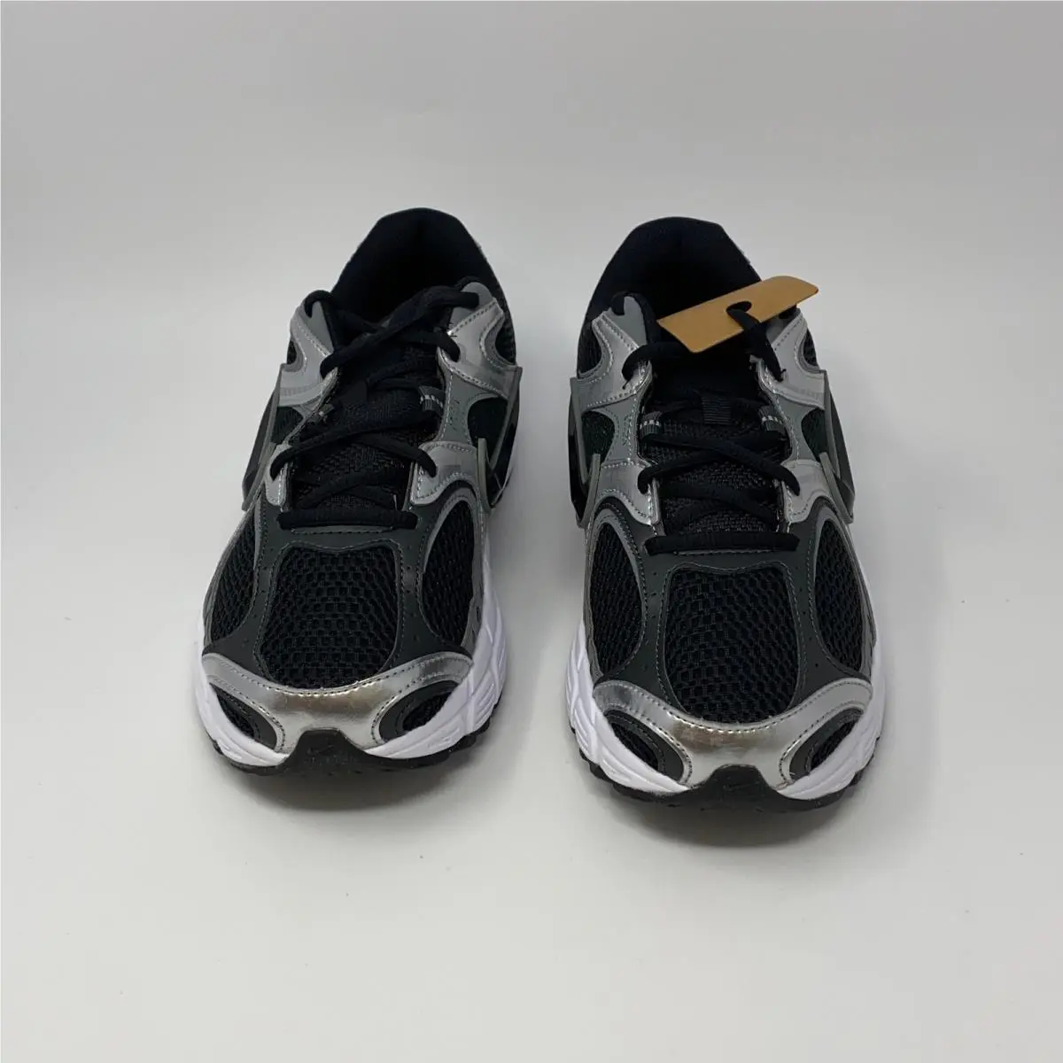 Nike shoes - Black (UPC: 198480926375) 2