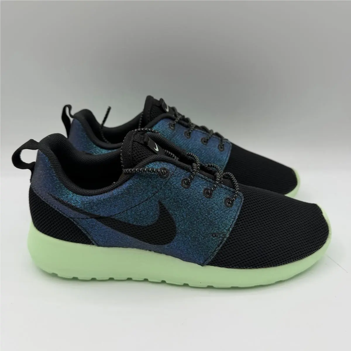 Nike shoes - Nike Roshe One - Roshe One - 808708-303 - Black 0